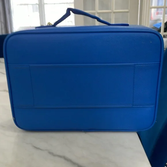 Makeup Case - Picture 3 of 16